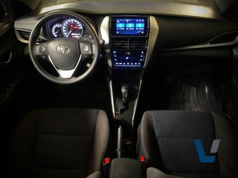 TOYOTA Yaris Hatch 1.5 16V 4P FLEX XL PLUS CONNECT MULTIDRIVE AUTOM�TICO CVT, Foto 8