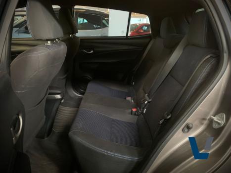 TOYOTA Yaris Hatch 1.5 16V 4P FLEX XL PLUS CONNECT MULTIDRIVE AUTOM�TICO CVT, Foto 11