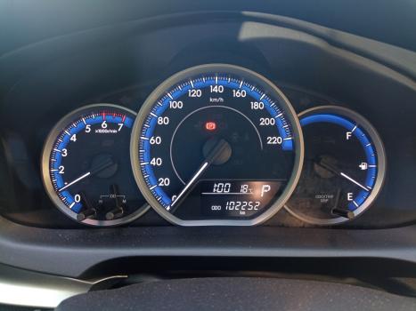 TOYOTA Yaris Hatch 1.5 16V 4P FLEX XL PLUS CONNECT MULTIDRIVE AUTOM�TICO CVT, Foto 4
