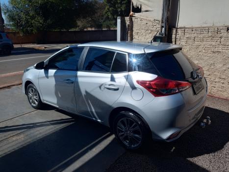 TOYOTA Yaris Hatch 1.5 16V 4P FLEX XL PLUS CONNECT MULTIDRIVE AUTOM�TICO CVT, Foto 5