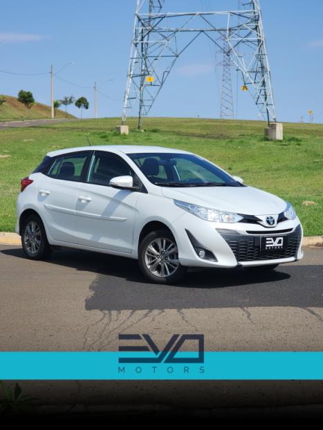 TOYOTA Yaris Hatch 1.5 16V 4P FLEX XL PLUS CONNECT MULTIDRIVE AUTOM�TICO CVT, Foto 3