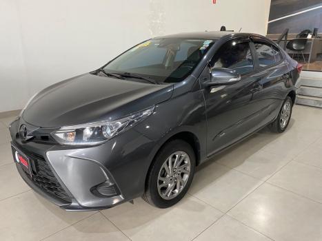 TOYOTA Yaris Sedan 1.5 16V 4P FLEX XS CONNECT MULTIDRIVE AUTOM�TICO CVT, Foto 3