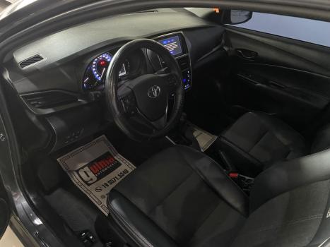 TOYOTA Yaris Sedan 1.5 16V 4P FLEX XS CONNECT MULTIDRIVE AUTOM�TICO CVT, Foto 5