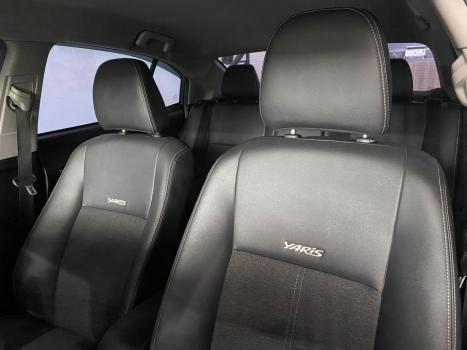 TOYOTA Yaris Sedan 1.5 16V 4P FLEX XS CONNECT MULTIDRIVE AUTOM�TICO CVT, Foto 9