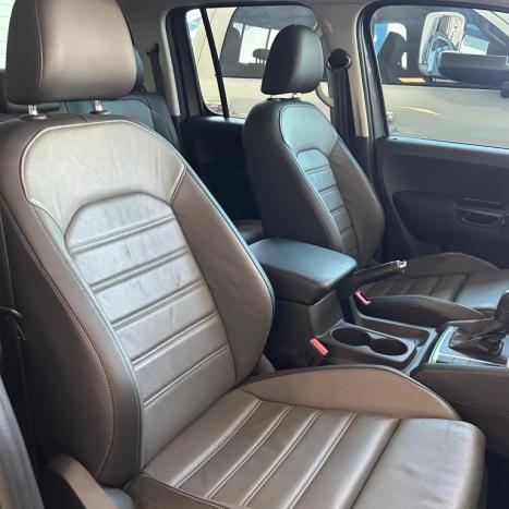 VOLKSWAGEN Amarok 3.0 V6 CABINE DUPLA HIGHLINE 4X4 TURBO INTERCOOLER AUTOM�TICO, Foto 5