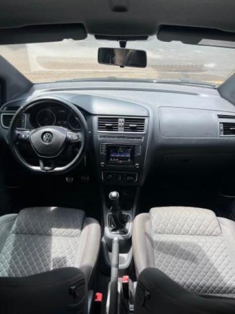 VOLKSWAGEN Crossfox 1.6 4P FLEX, Foto 5