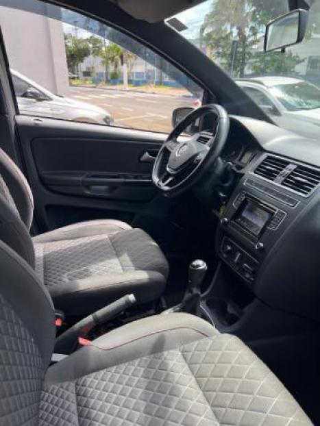 VOLKSWAGEN Crossfox 1.6 4P FLEX, Foto 8