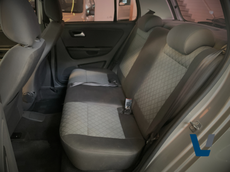VOLKSWAGEN Fox 1.6 4P TRENDLINE FLEX, Foto 9