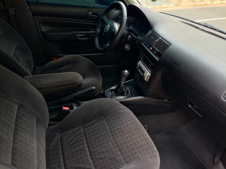 VOLKSWAGEN Golf 2.0 4P COMFORTLINE, Foto 5