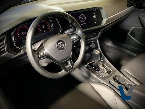 VOLKSWAGEN Jetta 1.4 4P 250 TSI R-LINE AUTOM�TICO, Foto 9