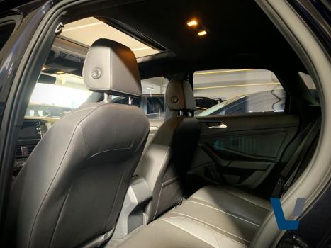 VOLKSWAGEN Jetta 1.4 4P 250 TSI R-LINE AUTOM�TICO, Foto 13