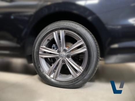 VOLKSWAGEN Jetta 1.4 4P 250 TSI R-LINE AUTOM�TICO, Foto 16