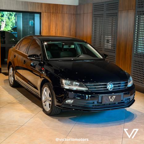 VOLKSWAGEN Jetta 2.0 4P TSI HIGHLINE 211 CV AUTOM�TICO, Foto 5