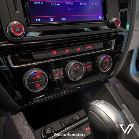 VOLKSWAGEN Jetta 2.0 4P TSI HIGHLINE 211 CV AUTOM�TICO, Foto 10