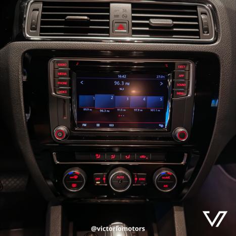 VOLKSWAGEN Jetta 2.0 4P TSI HIGHLINE 211 CV AUTOM�TICO, Foto 11