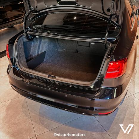 VOLKSWAGEN Jetta 2.0 4P TSI HIGHLINE 211 CV AUTOM�TICO, Foto 20