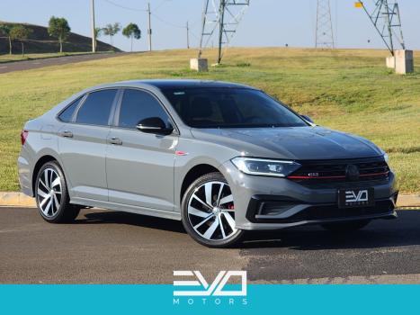 VOLKSWAGEN Jetta 2.0 4P 350 TSI GLI AUTOM�TICO DSG, Foto 3