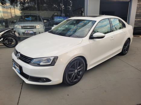 VOLKSWAGEN Jetta 2.0 4P TSI HIGHLINE 211 CV AUTOM�TICO, Foto 1