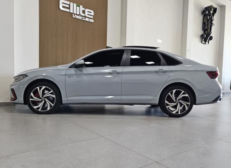 VOLKSWAGEN Jetta 2.0 4P 350 TSI GLI AUTOMÁTICO DSG, Foto 4