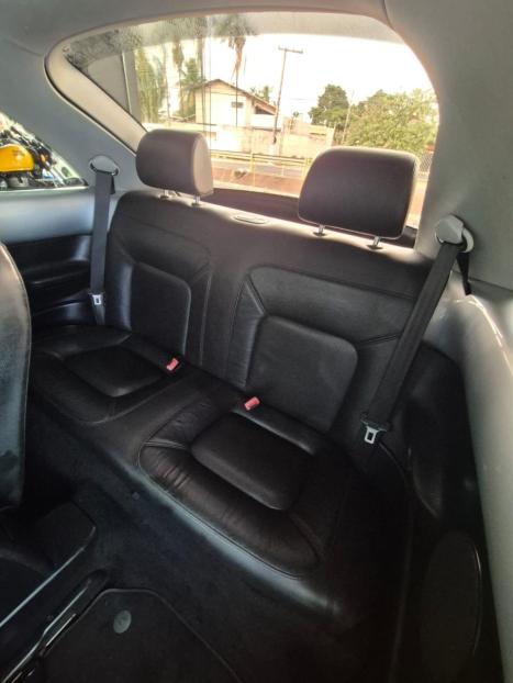 VOLKSWAGEN New Beetle 2.0 MI AUTOM�TICO, Foto 13