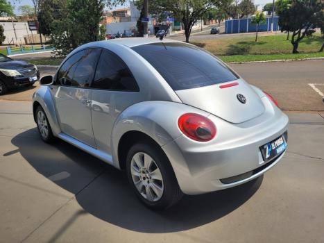 VOLKSWAGEN New Beetle 2.0 MI AUTOM�TICO, Foto 2
