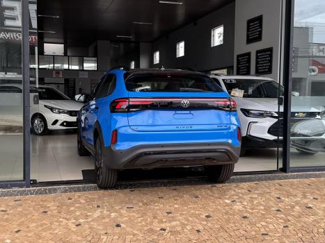 VOLKSWAGEN Nivus 1.0 4P FLEX 200 TSI HIGHLINE TURBO AUTOMÁTICO, Foto 4 VOLKSWAGEN Nivus 1.0 4P FLEX 200 TSI HIGHLINE TURBO AUTOMÁTICO, Foto 4