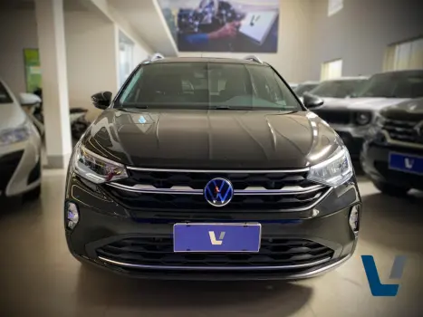 VOLKSWAGEN Nivus 1.0 4P FLEX 200 TSI HIGHLINE TURBO AUTOMTICO, Foto 2