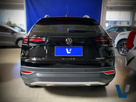 VOLKSWAGEN Nivus 1.0 4P FLEX 200 TSI HIGHLINE TURBO AUTOMTICO, Foto 5