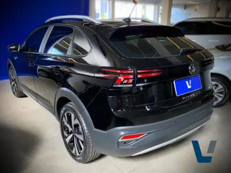 VOLKSWAGEN Nivus 1.0 4P FLEX 200 TSI HIGHLINE TURBO AUTOMTICO, Foto 6