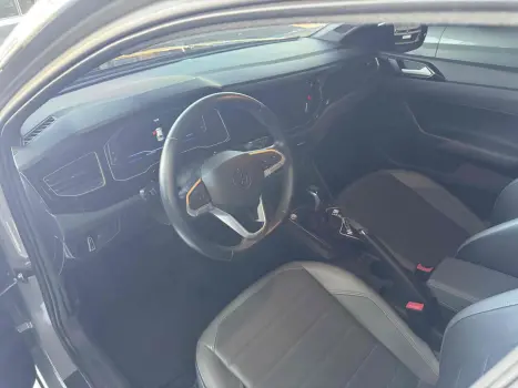 VOLKSWAGEN Nivus 1.0 4P FLEX 200 TSI HIGHLINE TURBO AUTOMÁTICO, Foto 5 VOLKSWAGEN Nivus 1.0 4P FLEX 200 TSI HIGHLINE TURBO AUTOMÁTICO, Foto 5