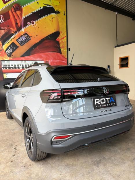 VOLKSWAGEN Nivus 1.0 4P FLEX 200 TSI HIGHLINE TURBO AUTOM�TICO, Foto 4