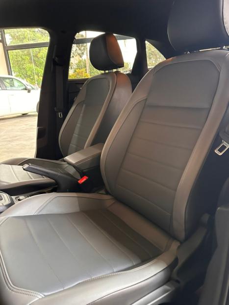 VOLKSWAGEN Nivus 1.0 4P FLEX 200 TSI HIGHLINE TURBO AUTOM�TICO, Foto 6