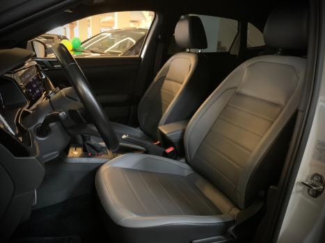 VOLKSWAGEN Nivus 1.0 4P FLEX 200 TSI HIGHLINE TURBO AUTOM�TICO, Foto 10