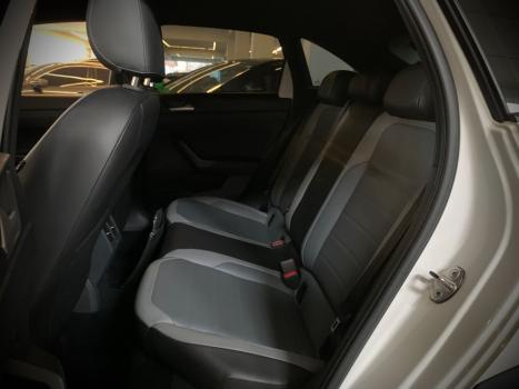 VOLKSWAGEN Nivus 1.0 4P FLEX 200 TSI HIGHLINE TURBO AUTOM�TICO, Foto 11