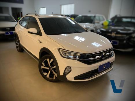 VOLKSWAGEN Nivus 1.0 4P FLEX 200 TSI HIGHLINE TURBO AUTOM�TICO, Foto 3