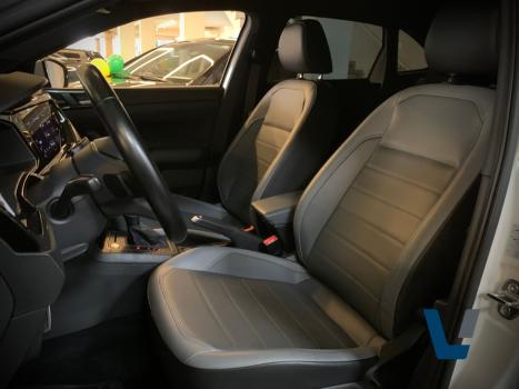 VOLKSWAGEN Nivus 1.0 4P FLEX 200 TSI HIGHLINE TURBO AUTOM�TICO, Foto 10