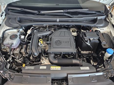 VOLKSWAGEN Nivus 1.0 4P FLEX 200 TSI HIGHLINE TURBO AUTOM�TICO, Foto 22