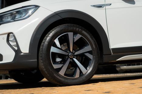 VOLKSWAGEN Nivus 1.0 4P FLEX 200 TSI HIGHLINE TURBO AUTOMÁTICO, Foto 5