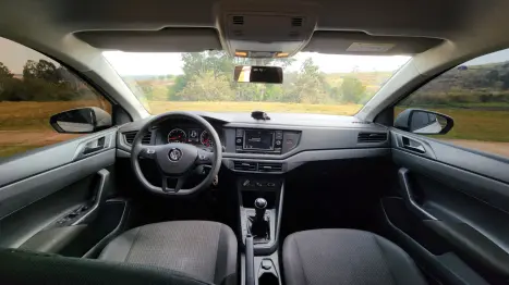 VOLKSWAGEN Polo Hatch 1.0 12V 4P MPI FLEX, Foto 10 VOLKSWAGEN Polo Hatch 1.0 12V 4P MPI FLEX, Foto 10