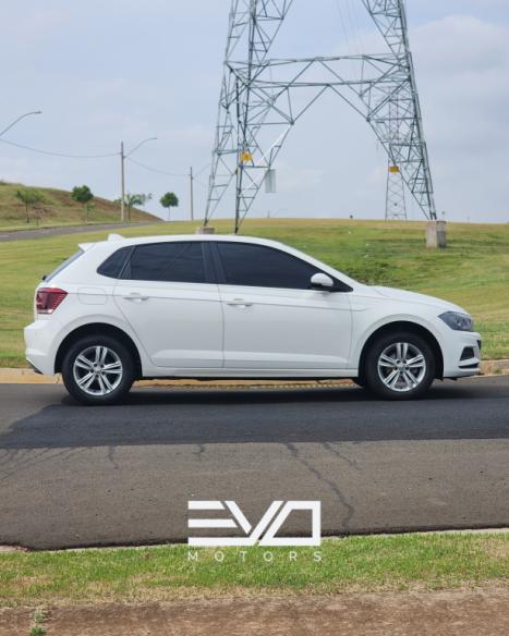 VOLKSWAGEN Polo Hatch 1.0 12V 4P MPI FLEX, Foto 4 VOLKSWAGEN Polo Hatch 1.0 12V 4P MPI FLEX, Foto 4