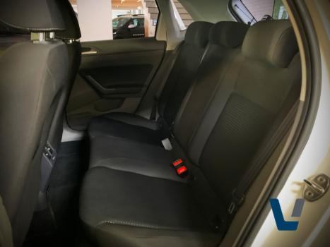 VOLKSWAGEN Polo Hatch 1.0 12V 4P 200 TSI  COMFORTLINE AUTOM�TICO, Foto 11