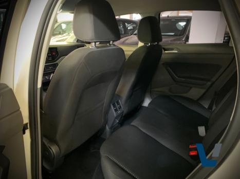 VOLKSWAGEN Polo Hatch 1.0 12V 4P 200 TSI  COMFORTLINE AUTOM�TICO, Foto 12