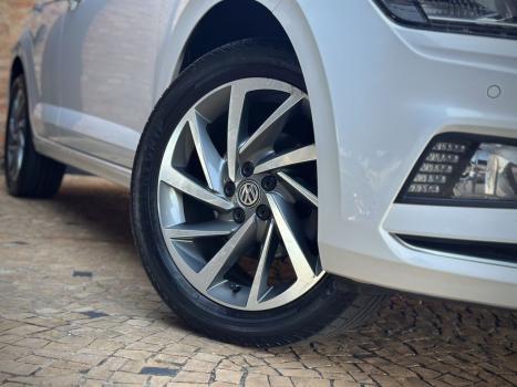 VOLKSWAGEN Polo Hatch 1.0 12V 4P 200 TSI HIGHLINE AUTOM�TICO, Foto 3