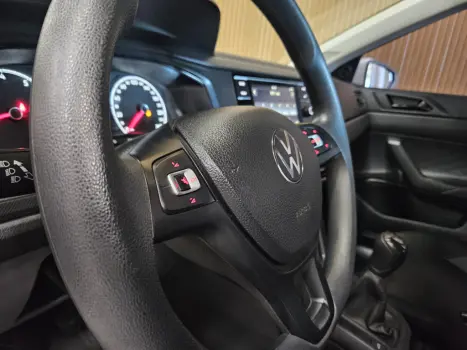 VOLKSWAGEN Polo Hatch 1.0 16V 4P, Foto 13