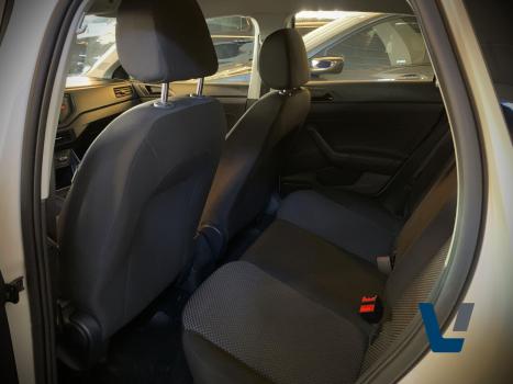 VOLKSWAGEN Polo Hatch 1.0 16V 4P, Foto 9