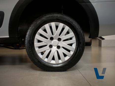 VOLKSWAGEN Saveiro 1.6 G5 TREND FLEX, Foto 14