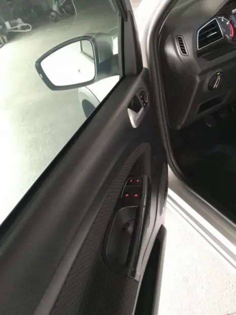 VOLKSWAGEN Saveiro 1.6 G6 TREND FLEX, Foto 13
