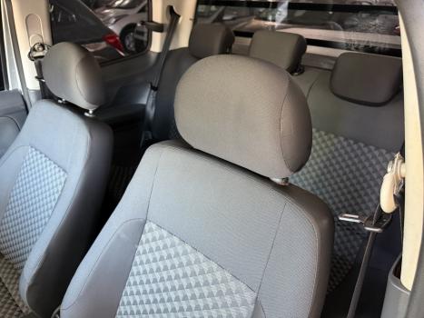 VOLKSWAGEN Saveiro 1.6 16V G6 CROSS CABINE DUPLA FLEX, Foto 7