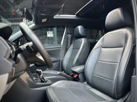 VOLKSWAGEN T-Cross 1.4 4P 250 TSI FLEX HIGHLINE AUTOM�TICO, Foto 7