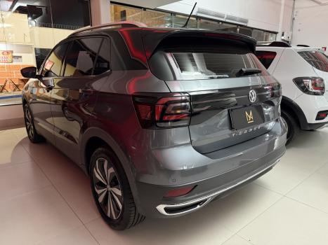 VOLKSWAGEN T-Cross 1.4 4P 250 TSI FLEX HIGHLINE AUTOM�TICO, Foto 4